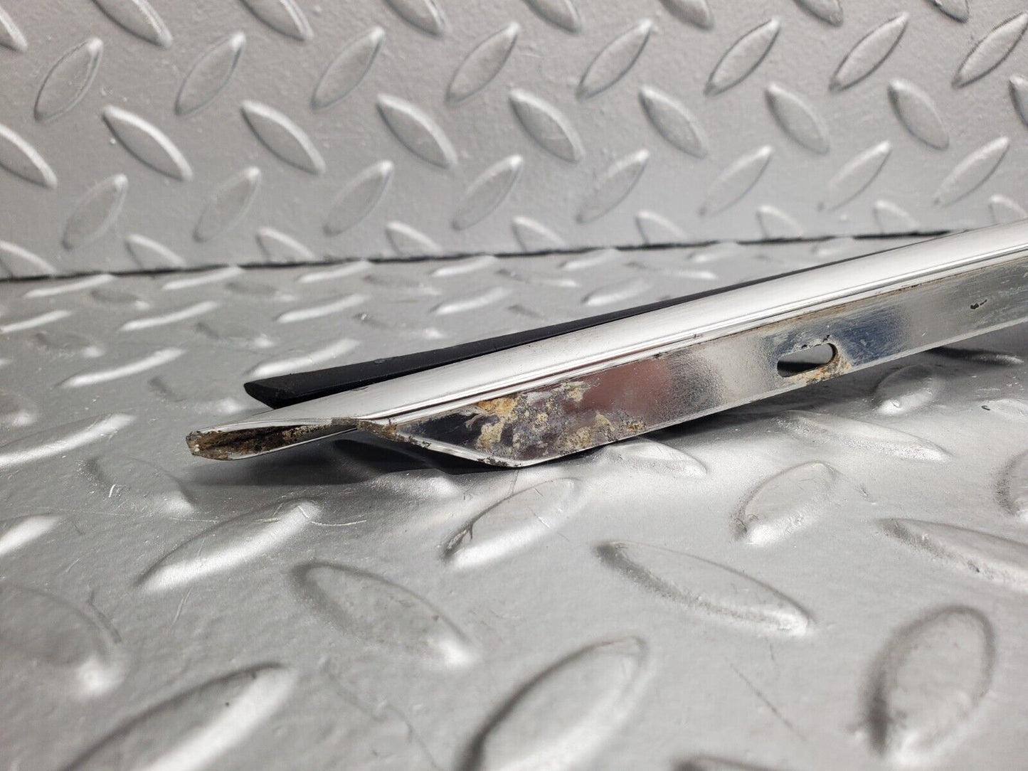 46558 Mercedes-Benz C123 280CE Coupe Roof Chrome Moulding Trim Left Side