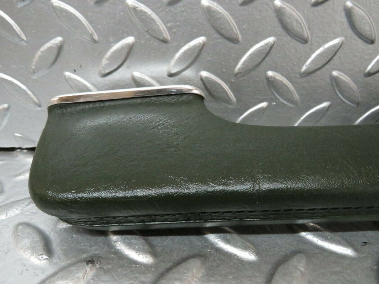 23700 Mercedes-Benz W123 Rear Right Interior Door Handle Green 1239702001