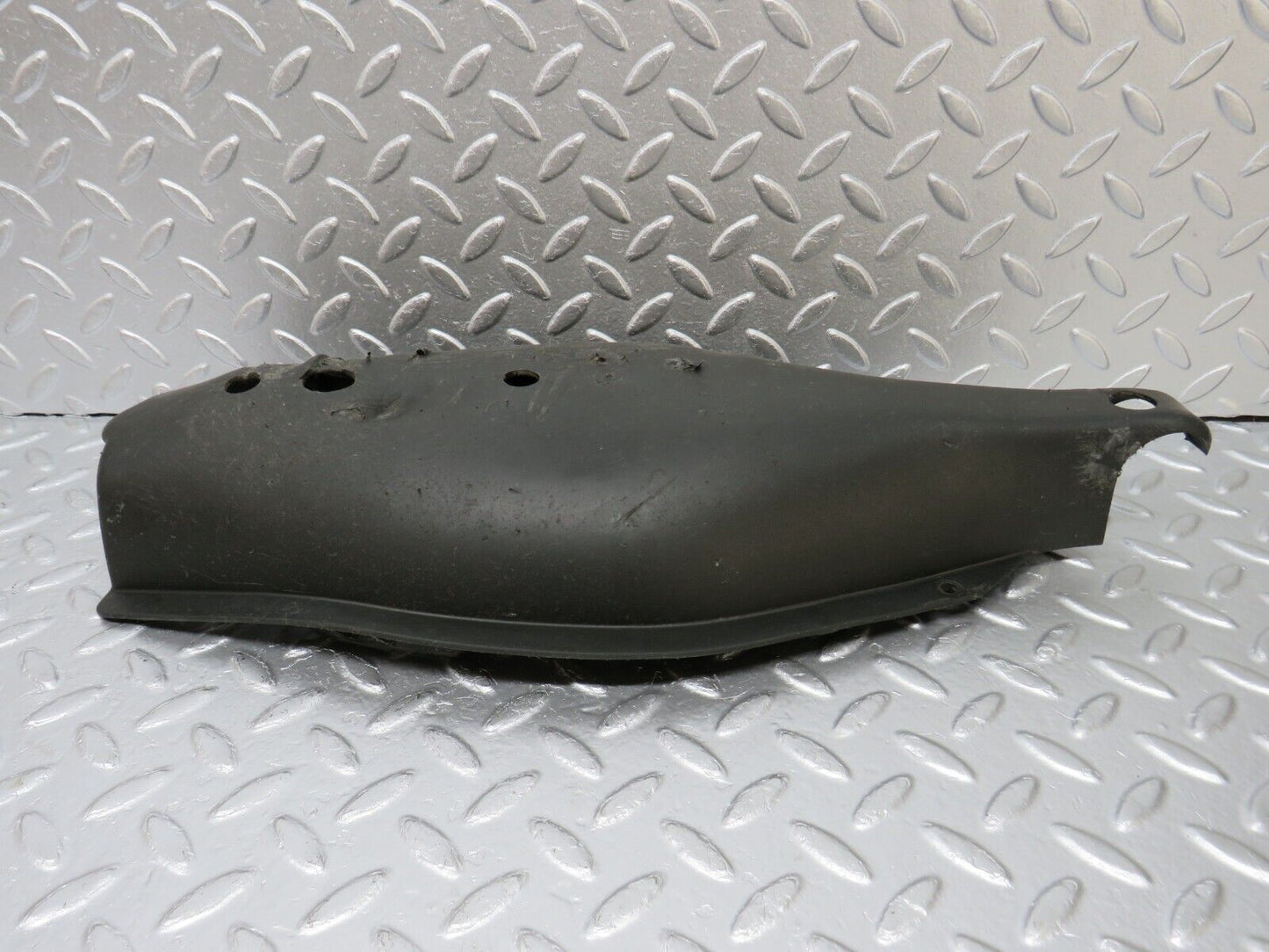 34115 Mercedes-Benz W124 260E Rear Control Arm Cover Pair 1243520088
