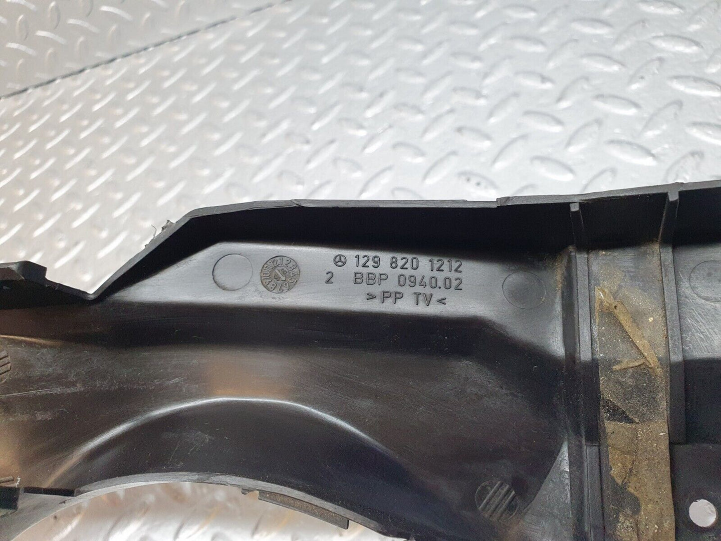 42578 Mercedes-Benz R129 320SL Coupe Engine Cable Channel Right Side 1298201212