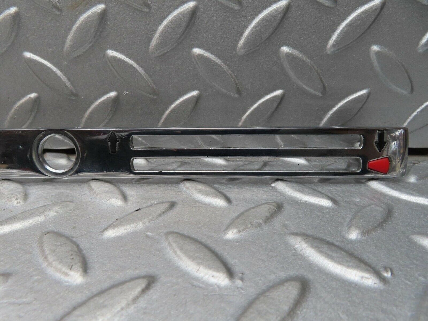 13199 Mercedes-Benz W111 220S Dash Centre Heater Control Chrome Trim