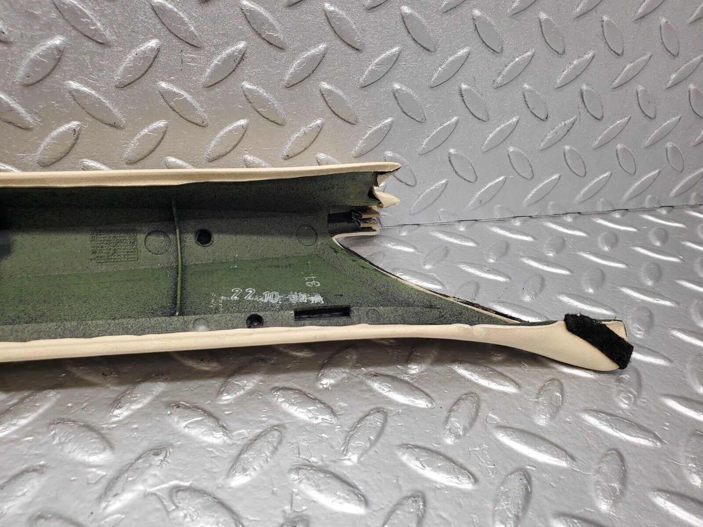 46767 Mercedes-Benz R129 320SL Coupe A Pillar Cover Left Beige 1296920189