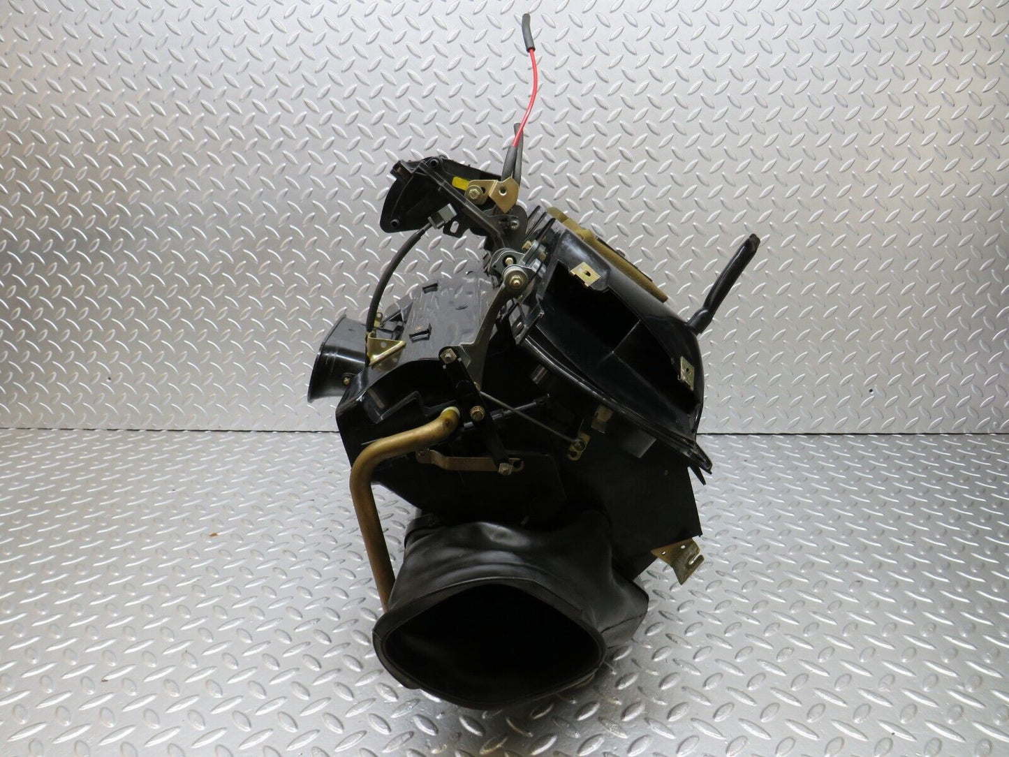 26326 Mercedes-Benz W116 450SE Heater Box Blower Housing
