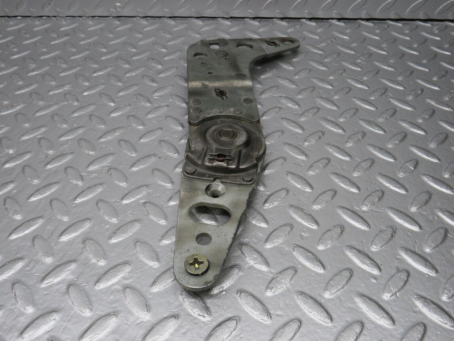 40016 Mercedes-Benz R107 350SL Front Left Seat Hinge 0009109586