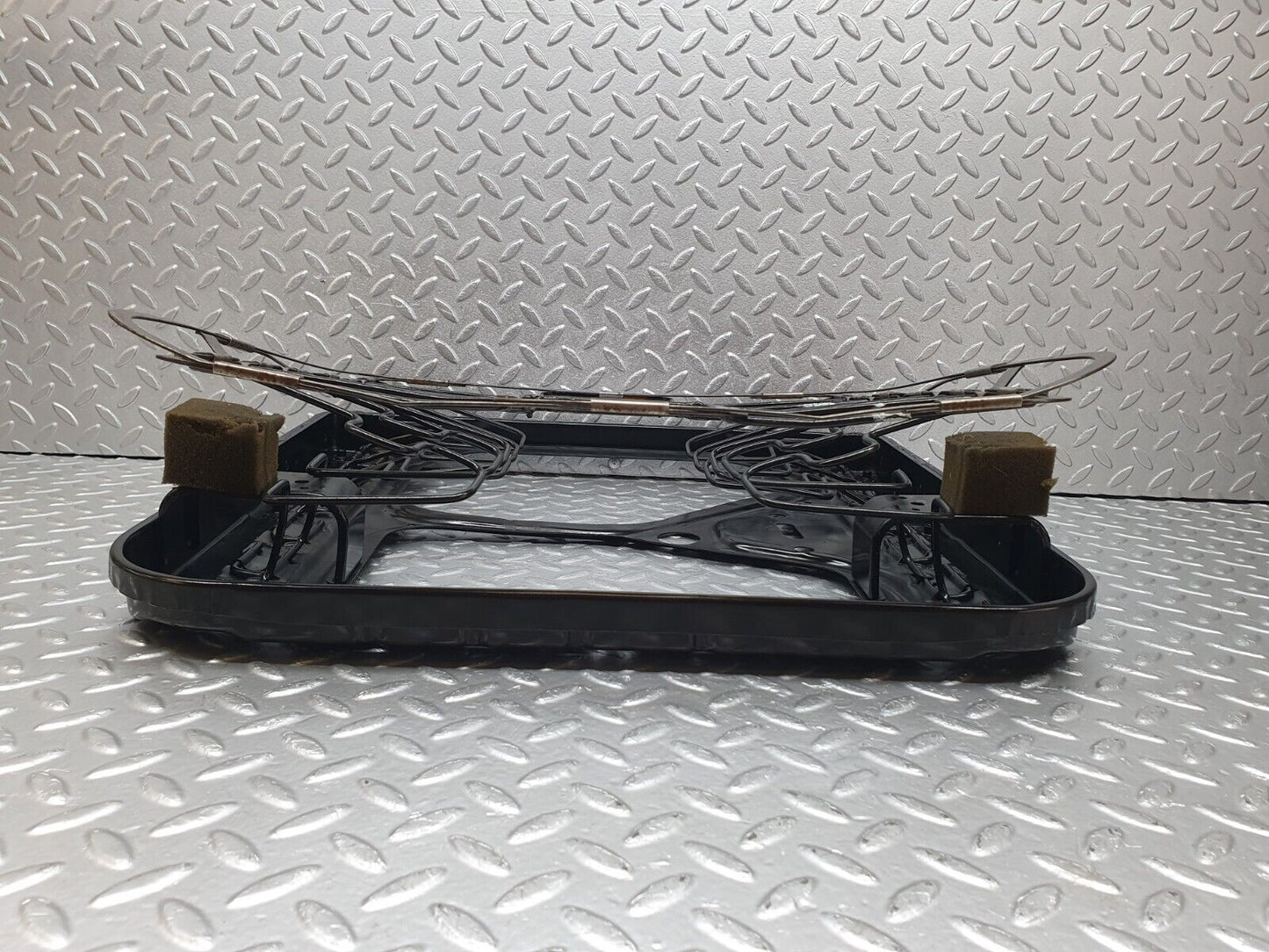 43946 Mercedes-Benz C123 230CE Coupe Front Right Seat Base