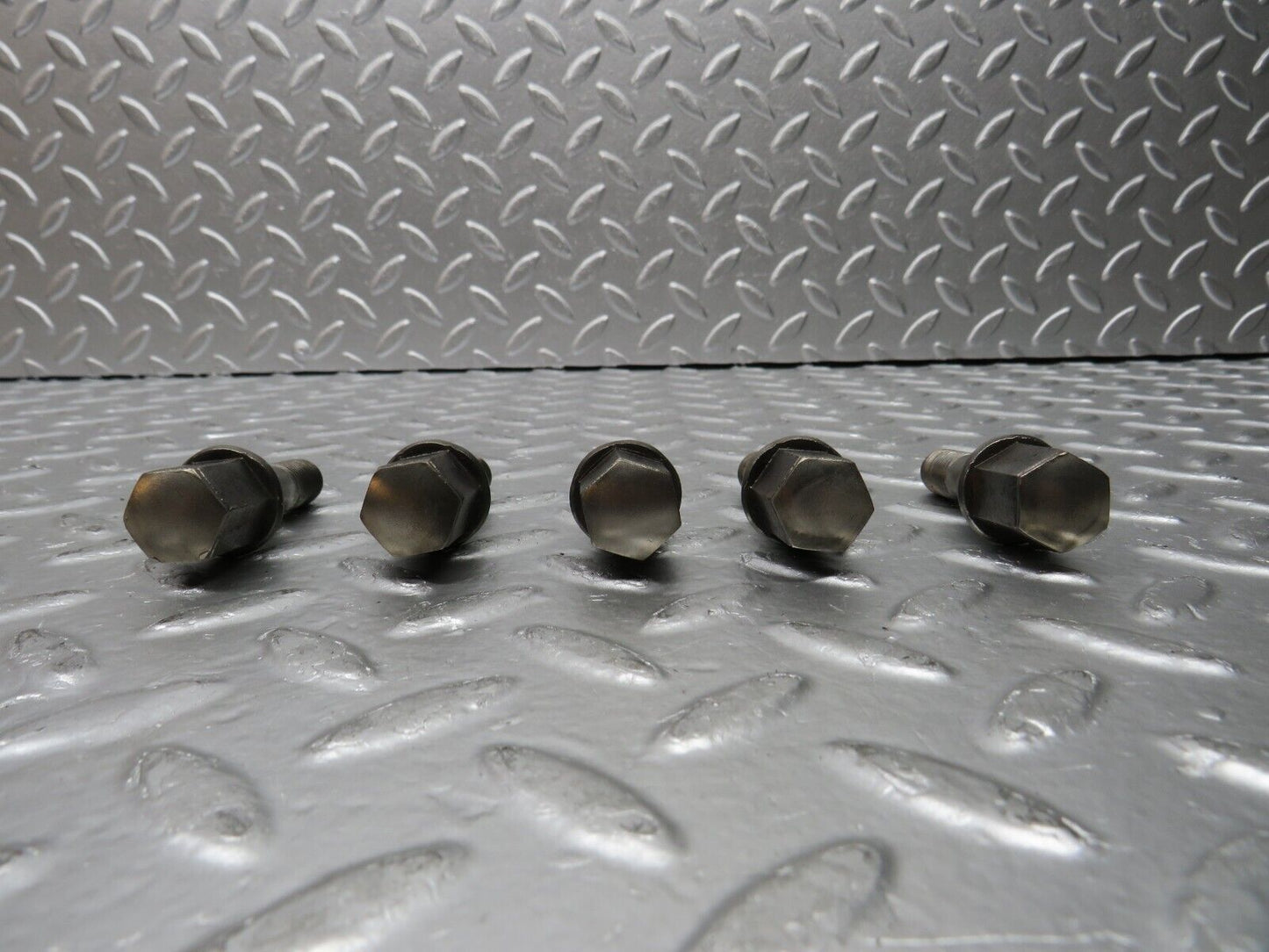 30528 Mercedes-Benz 5x Alloy Wheel Lug Bolt M12x1.5