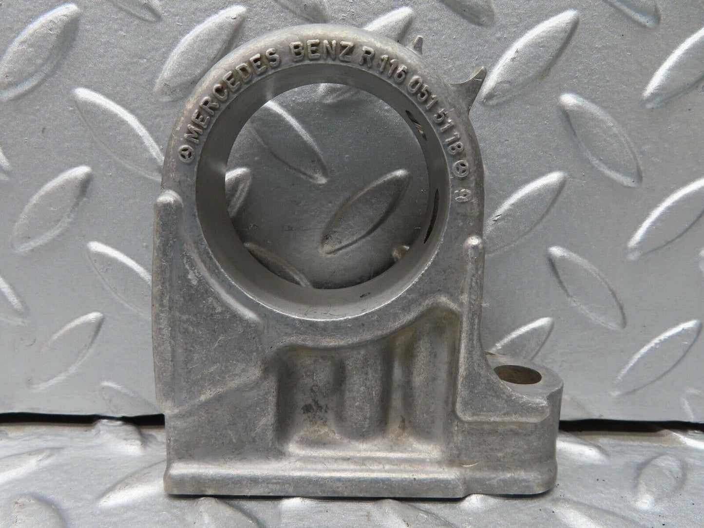16716 Mercedes-Benz C107 380SLC Camshaft Tower Bearing 1160515118