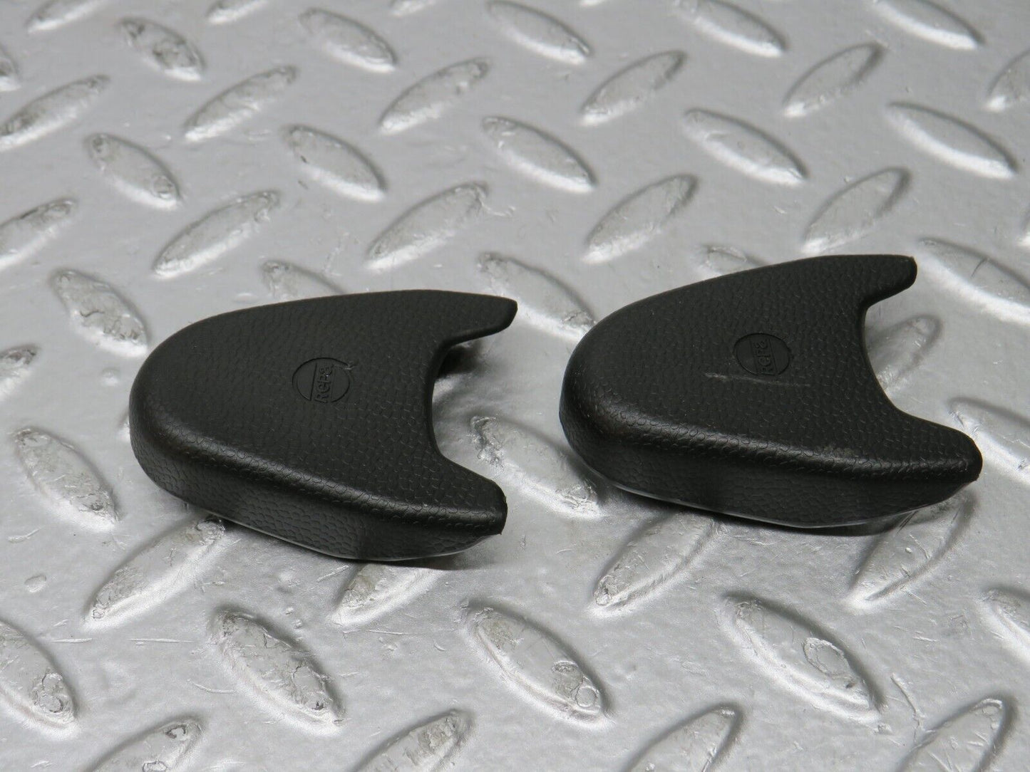 32153 Mercedes-Benz W123 230E Seat Belt Plastic Cap 0008680430