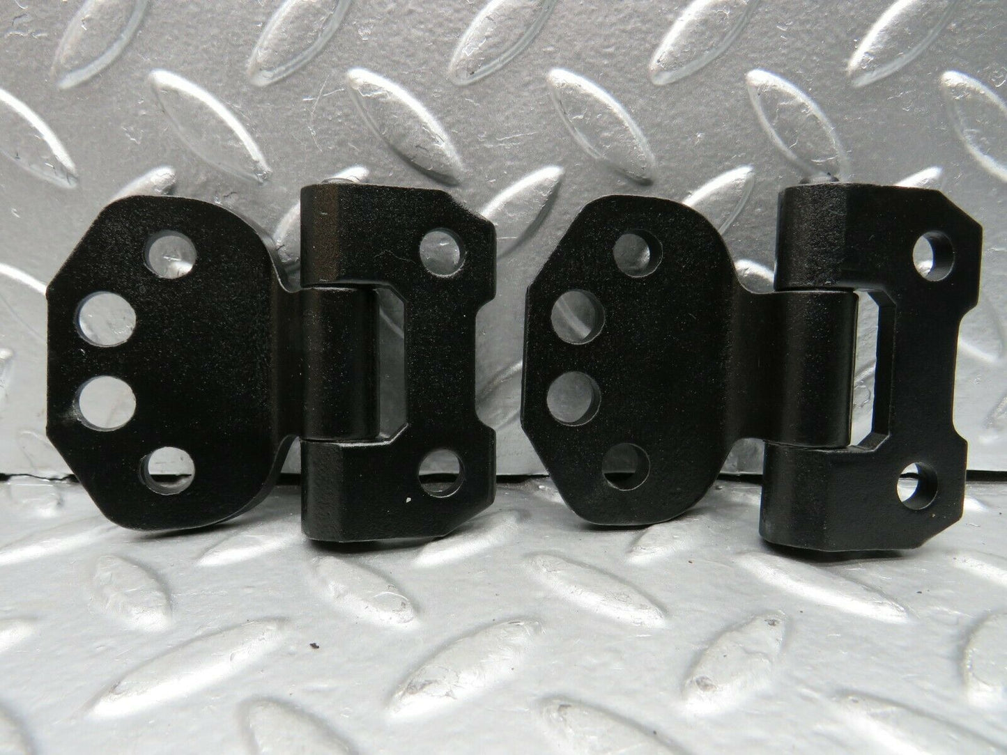 22564 Mercedes-Benz C124 E220 Coupe Door Hinge Right Pair