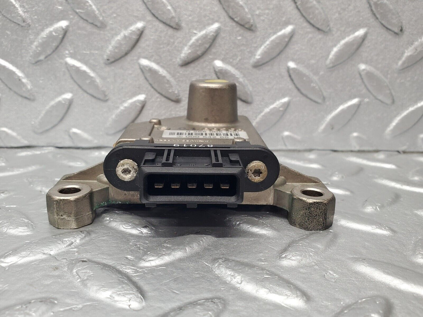 46785 Mercedes-Benz R129 320SL Coupe ESP Turn Rate Sensor 0005426518 0265005200