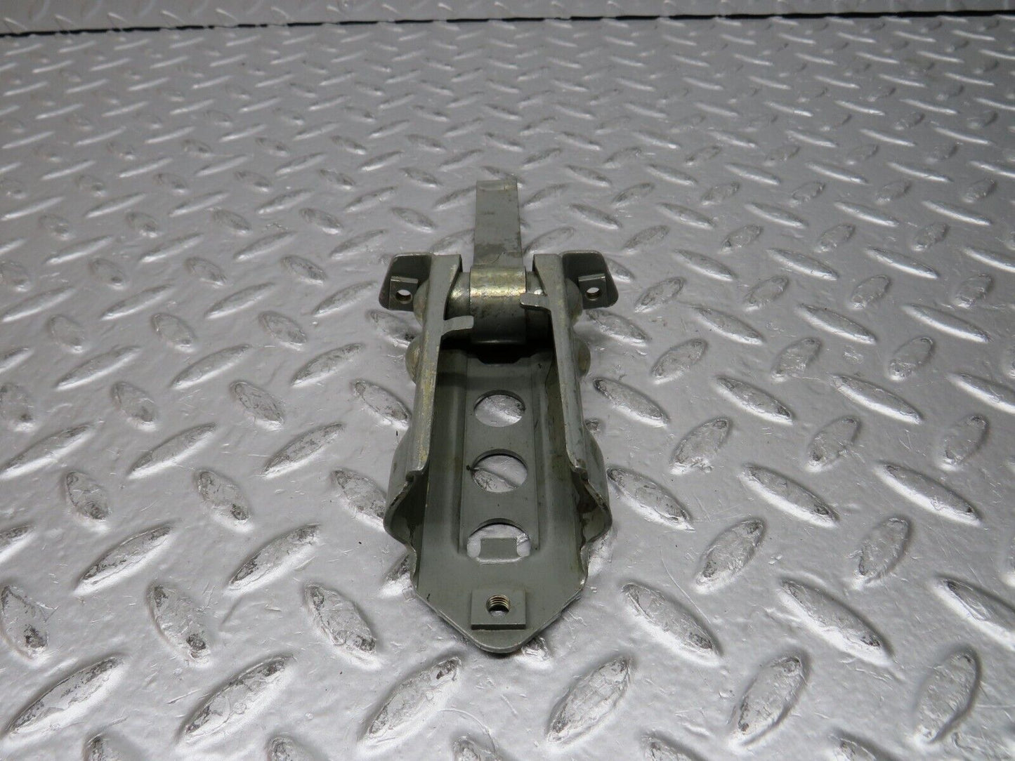 31798 Mercedes-Benz W201 190LE 1.8L Door Safety Check Strap