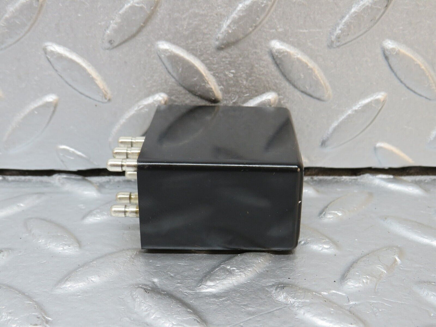 39829 Mercedes-Benz R107 350SL Wiper Control Relay 1238210063