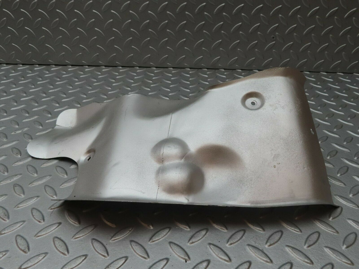 4247 Mercedes-Benz V123 240D LWB Exhaust Heat Shield