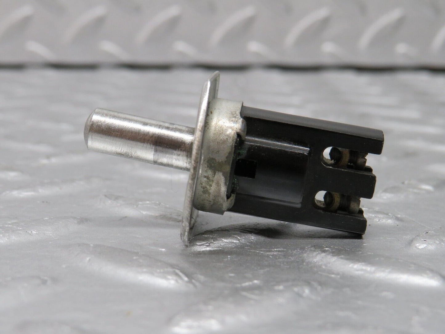 37528 Mercedes-Benz W109 300SEL Door Contact Switch