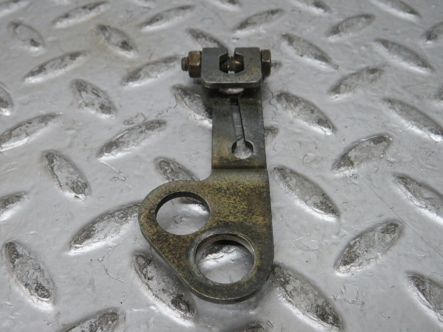 27463 Mercedes-Benz W123 280E Gearbox Linkage Bracket