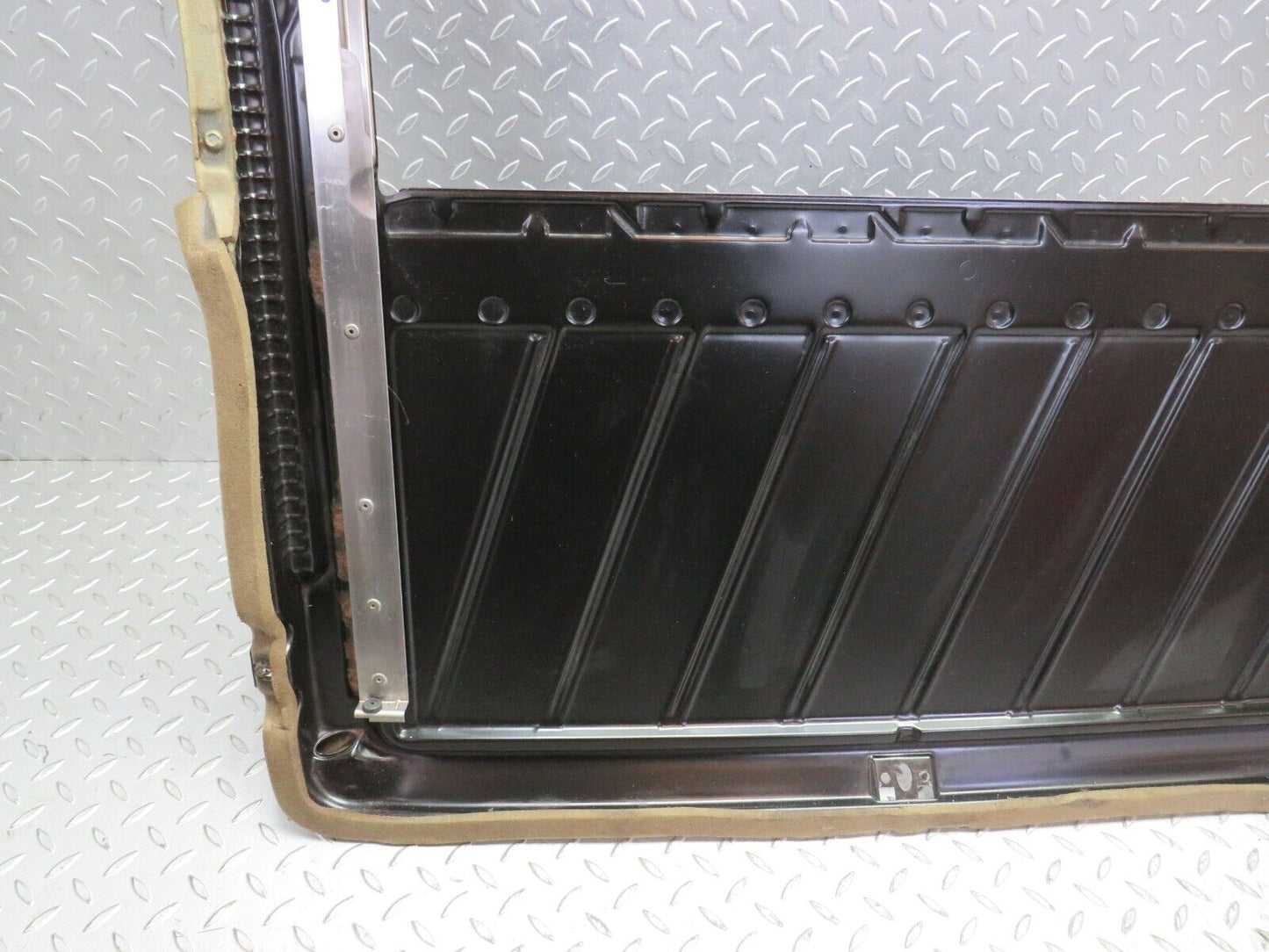 30831 Mercedes-Benz W201 190E Power Sunroof Frame