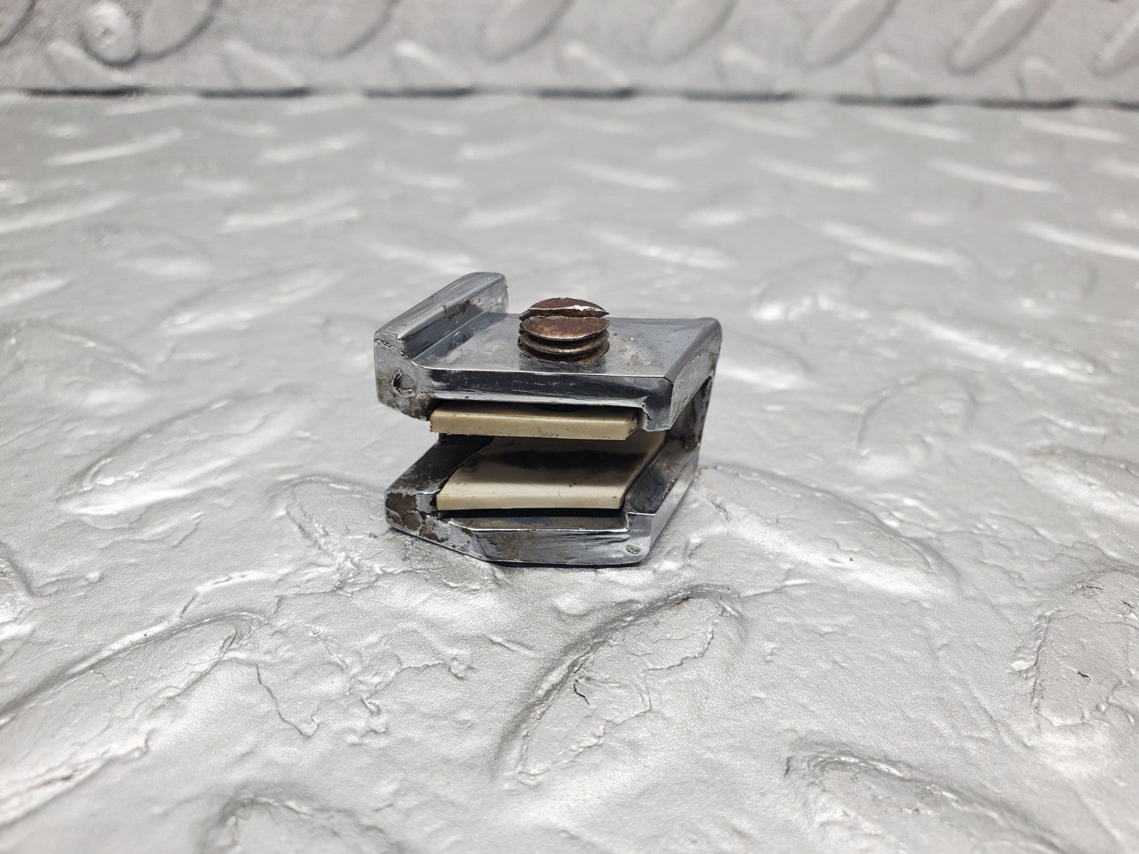 45308453