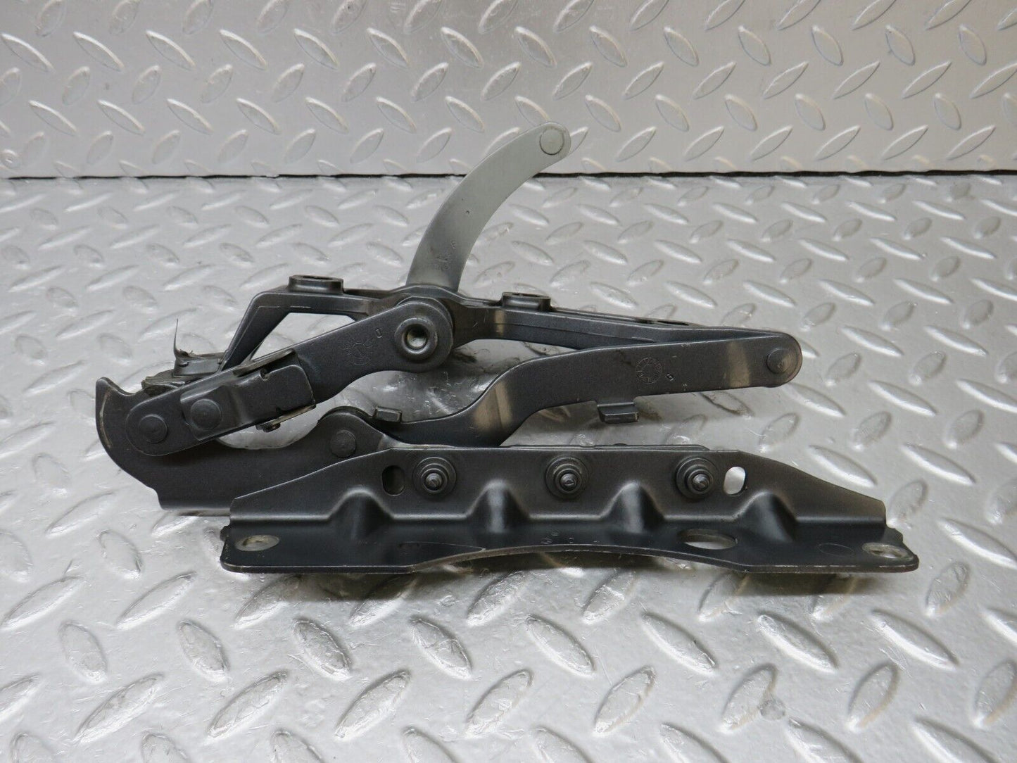 35223 Mercedes-Benz W221 Bonnet Hinge Right Side 2218800428