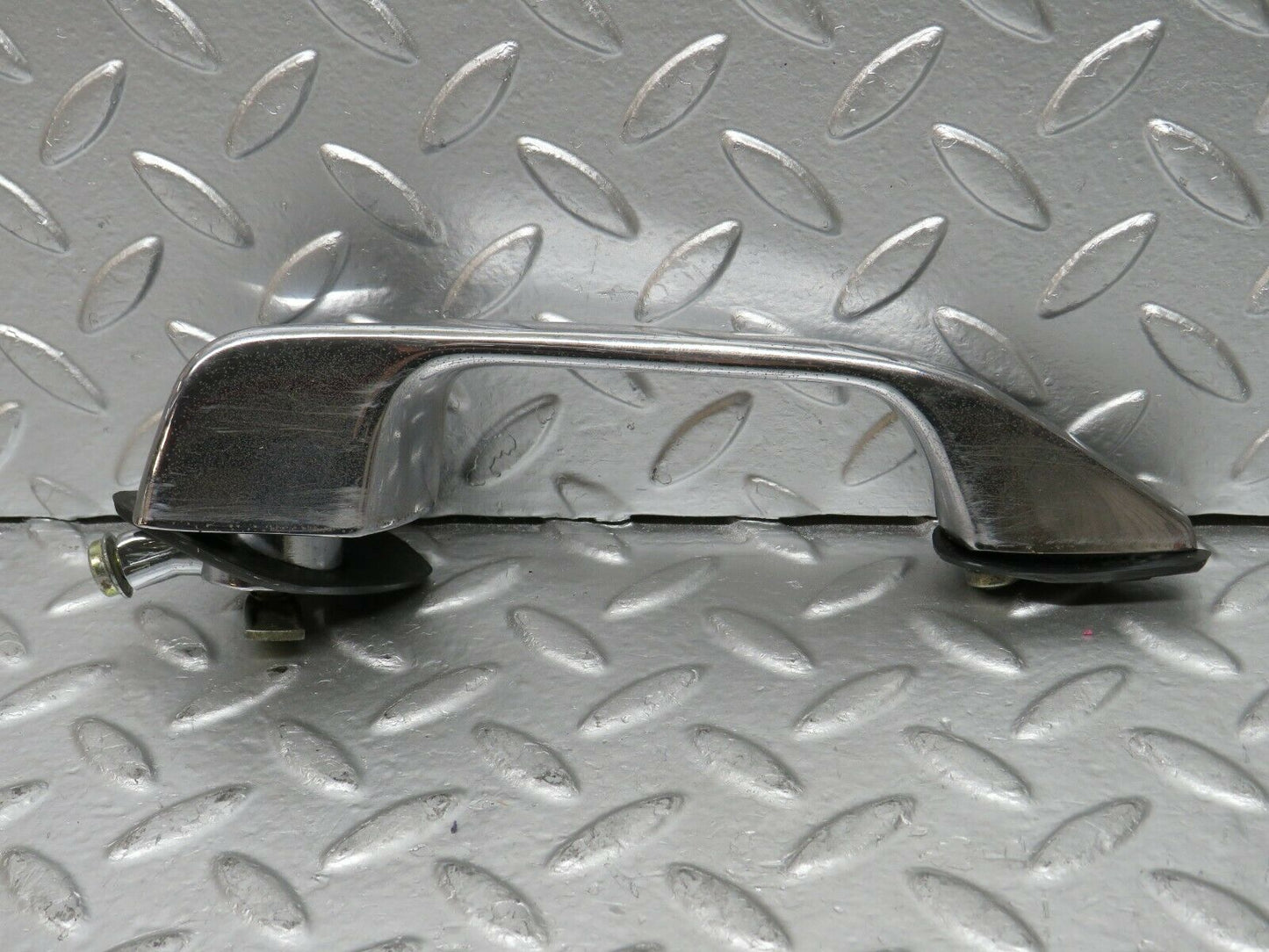 24464 Mercedes-Benz W108 Door Handle Rear Left 1087661102