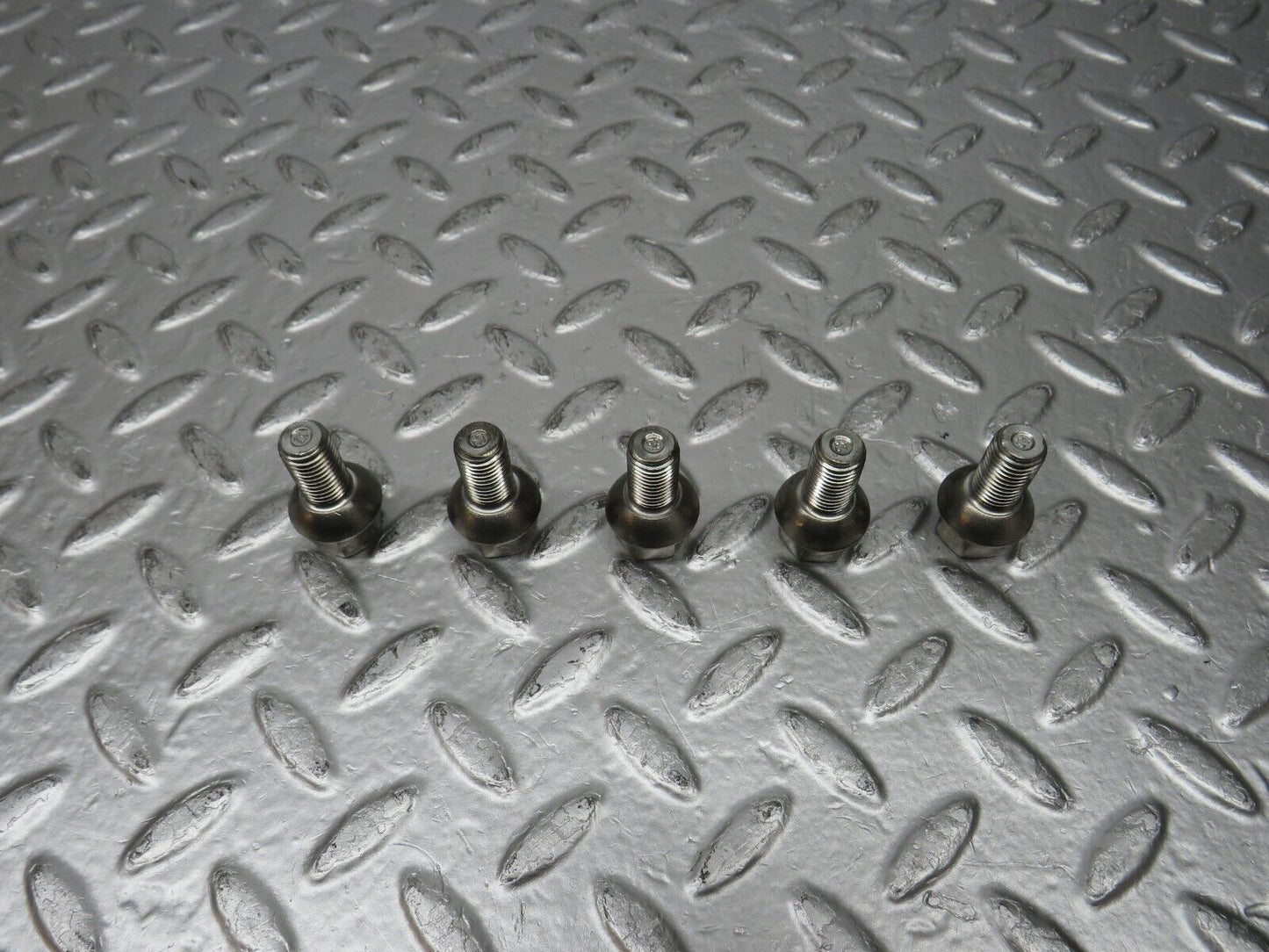 31108 Mercedes-Benz 5x Steel Wheel Lug Bolt M12x1.5