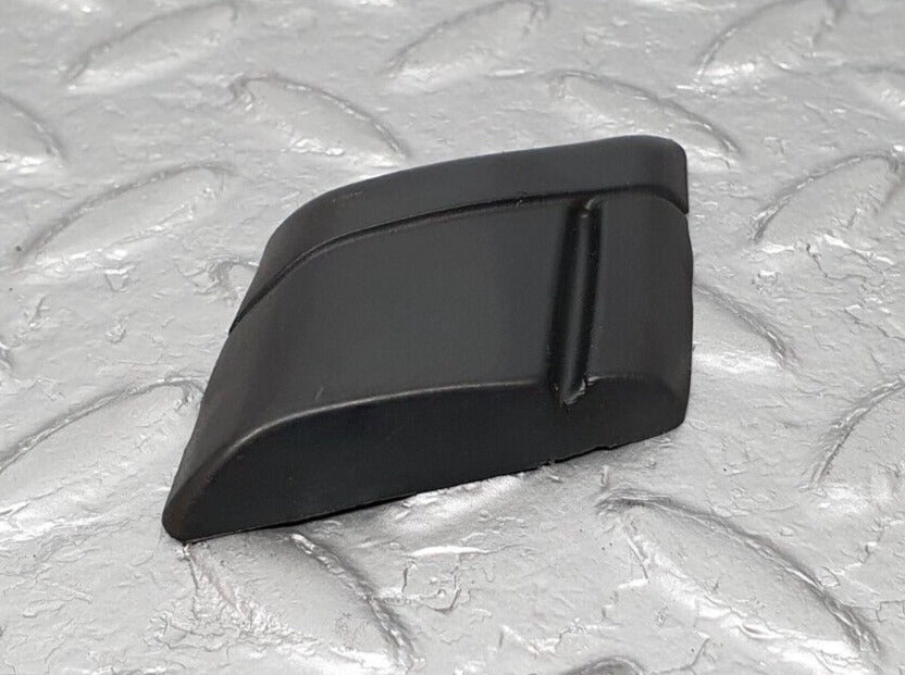 41679 Mercedes-Benz W124 200E Rear Right Fender Centre Moulding Trim