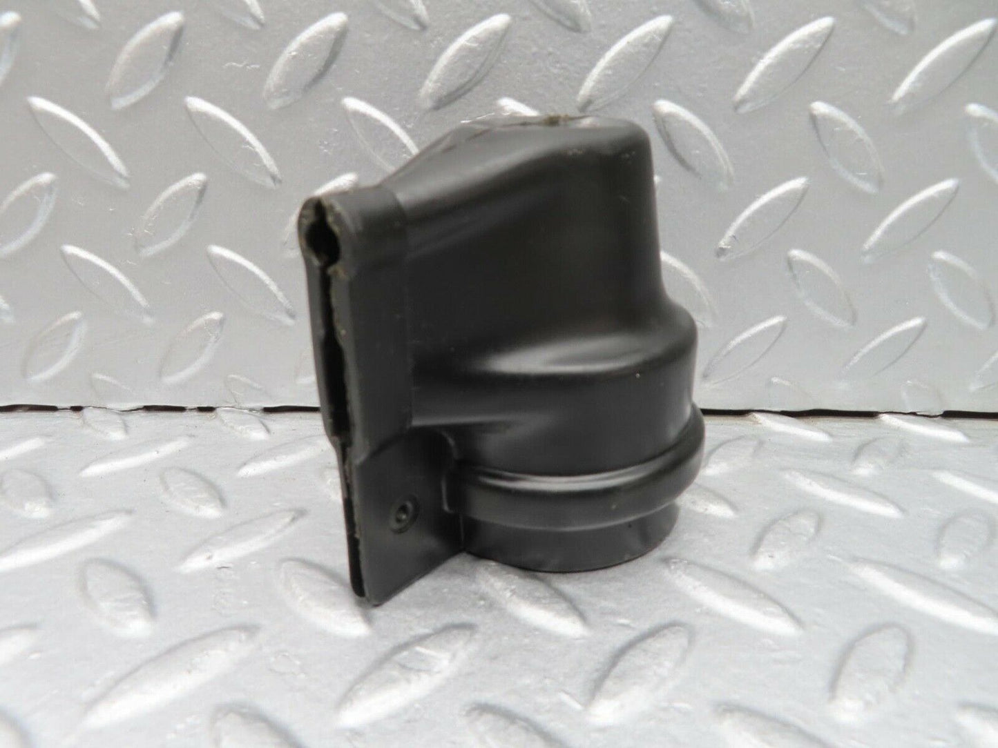 15962 Mercedes-Benz W123 280E Ignition Coil Protective Cap 0001581785