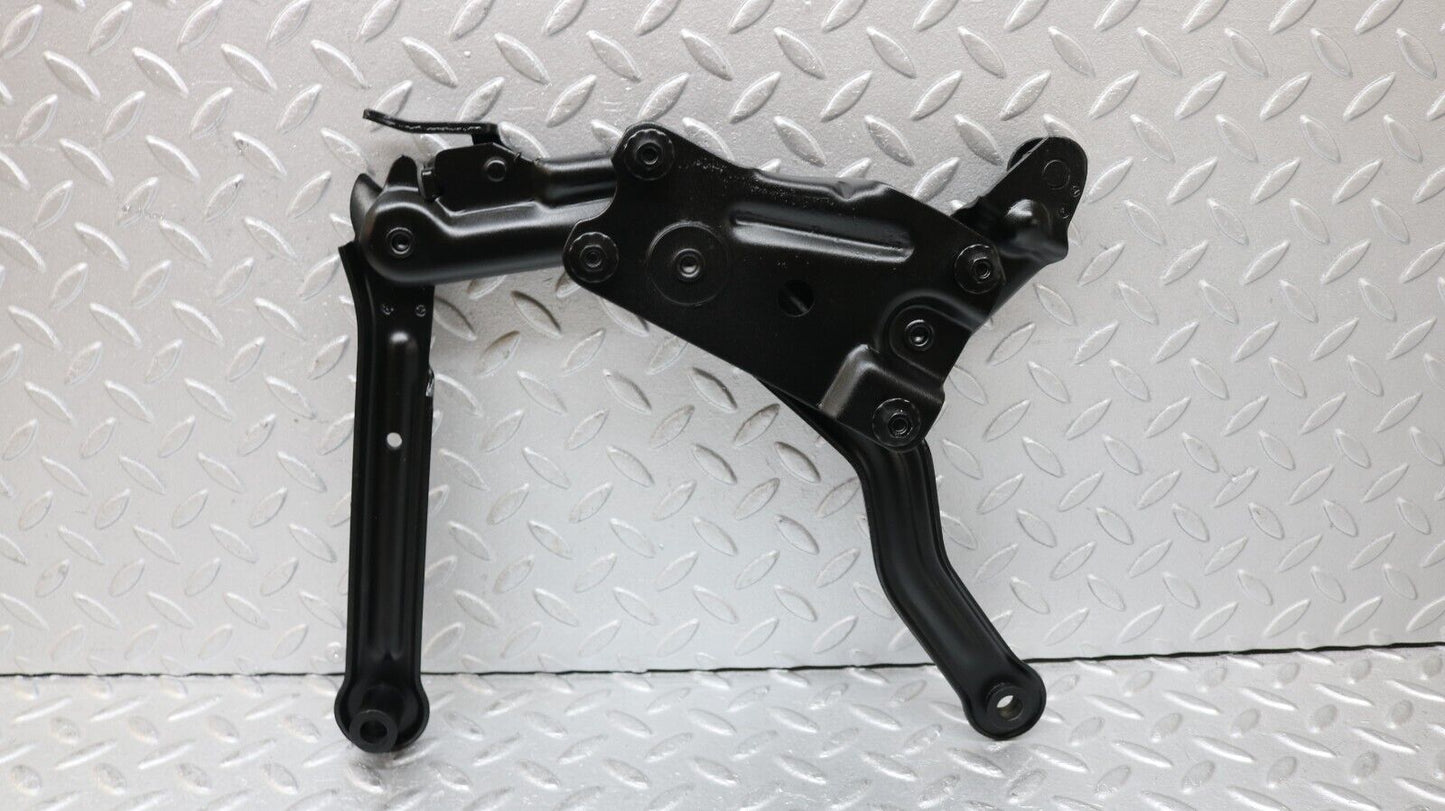 37209 Mercedes-Benz C126 420SEC Coupe Bonnet Hinge Right Side