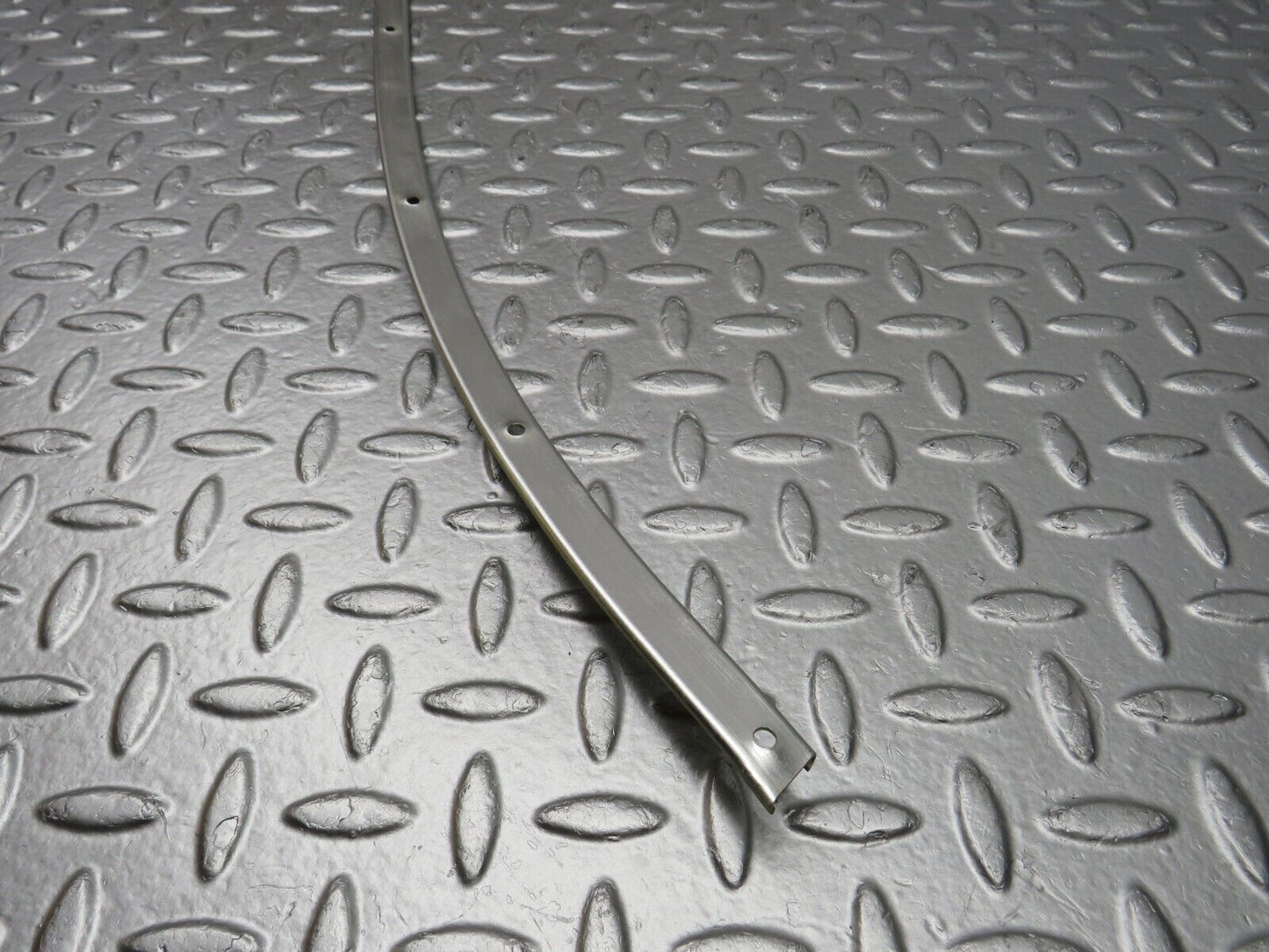40205 Mercedes-Benz R107 Hardtop Interior Roof Chrome