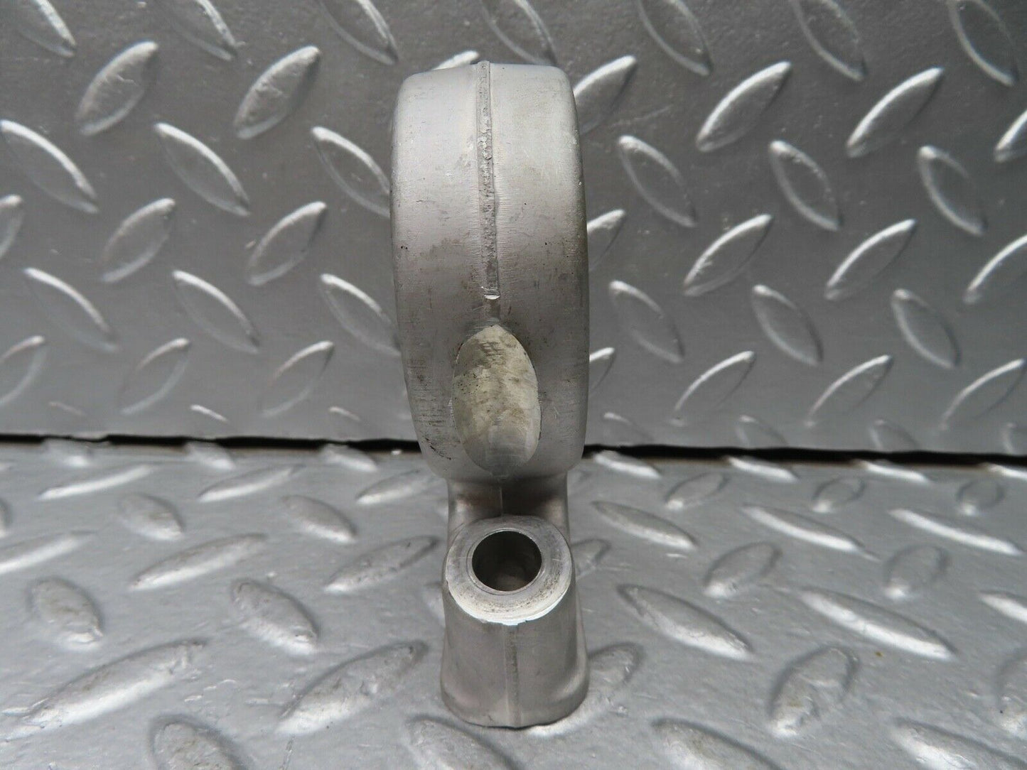 20645 Mercedes-Benz R107 450SL Camshaft Tower Bearing 1160512712