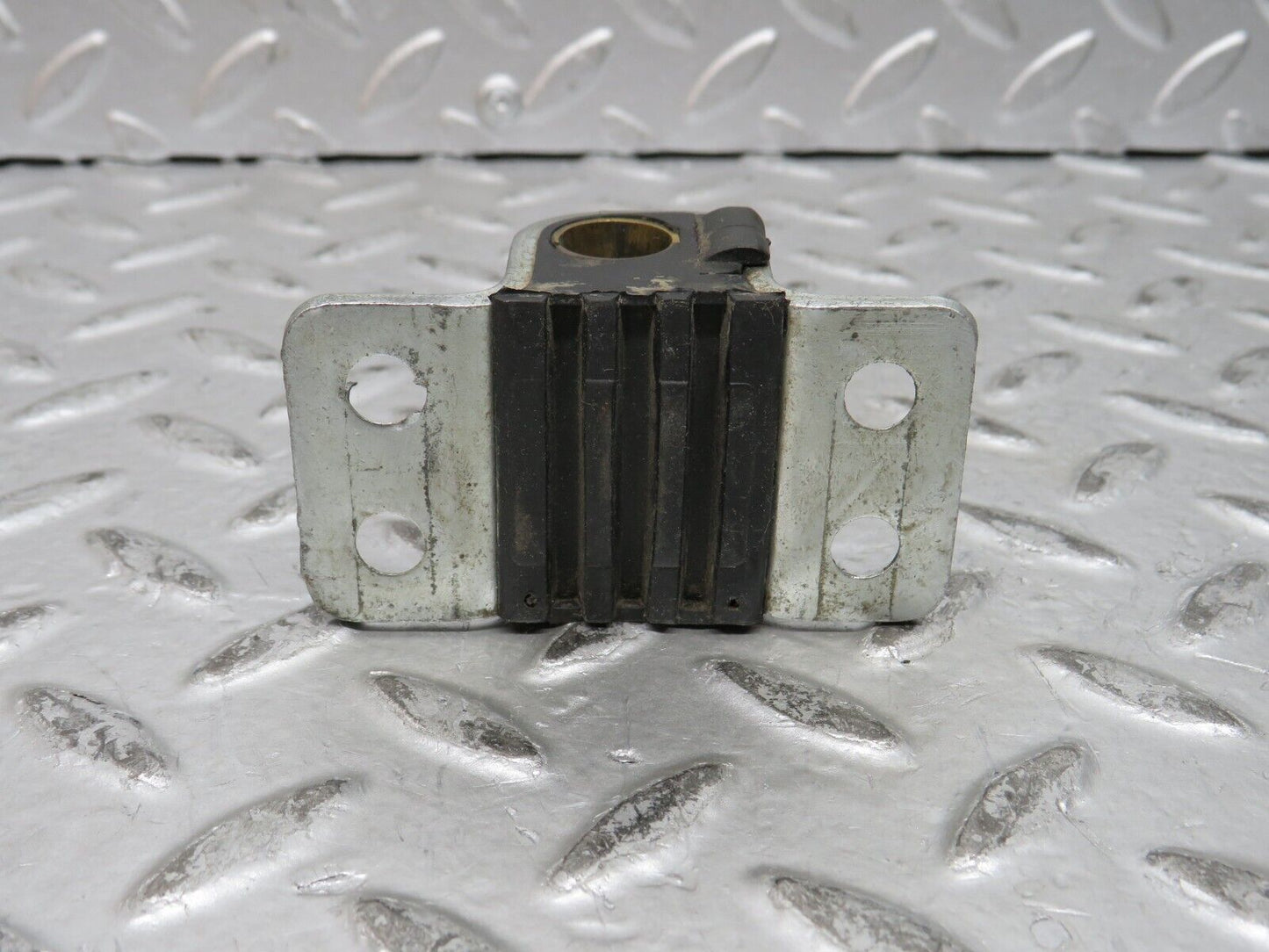 28306 Mercedes-Benz S123 240D Wagon Door Lock Latch Front Right