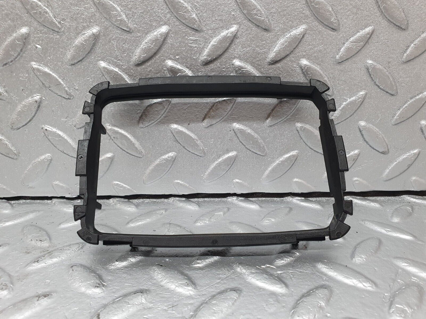 41598 Mercedes-Benz W124 200E Manual Gear Selector Surround Trim