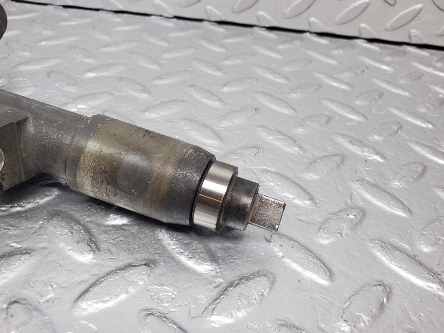 44304 Mercedes-Benz W123 280E Oil Pump