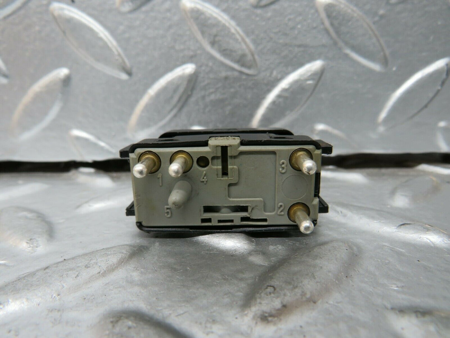 24289 Mercedes-Benz S124 220TE Electric Window Switch Left Side 1248209310