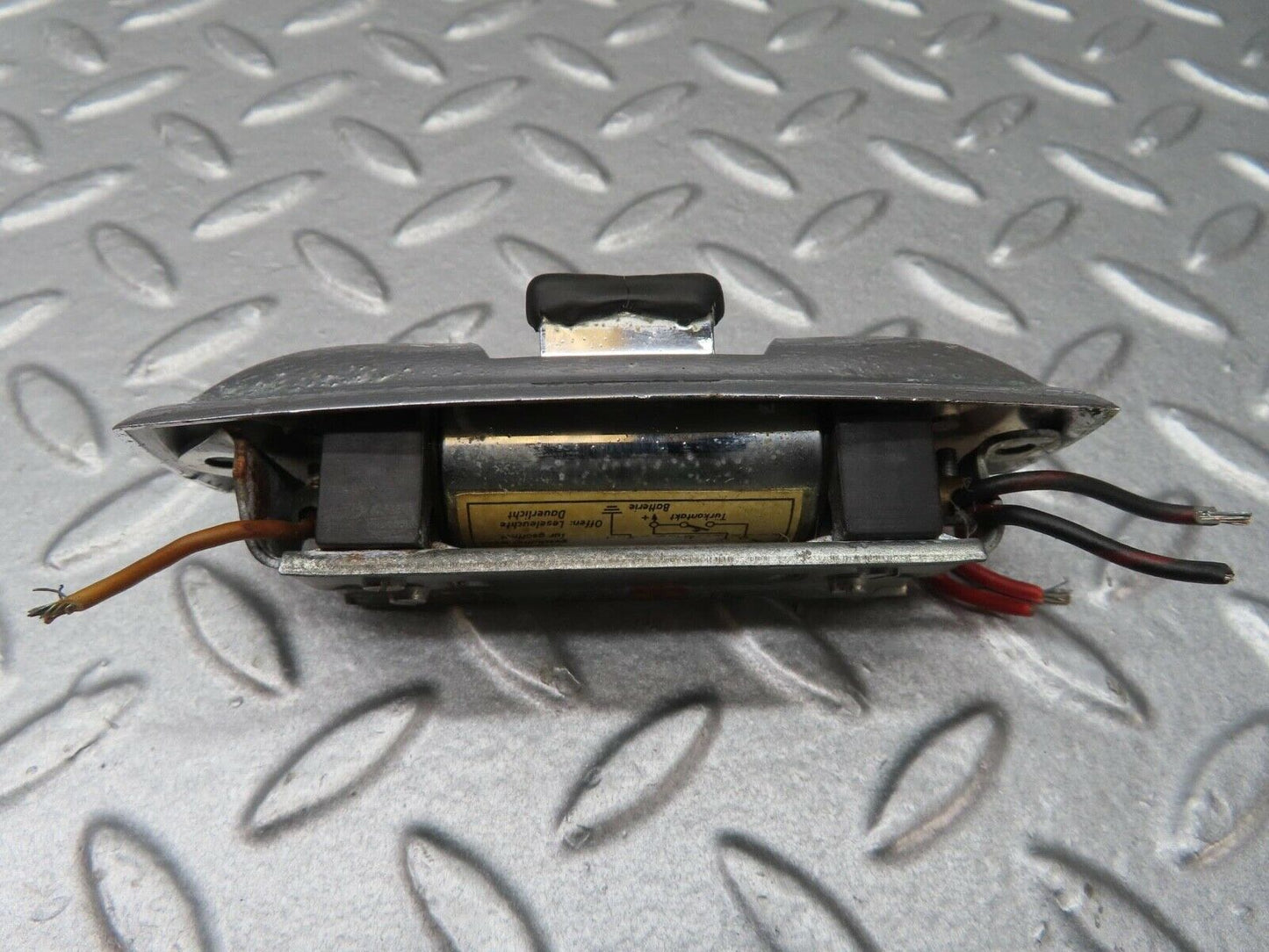 12804 Mercedes-Benz W111 220SE Front Dome Light