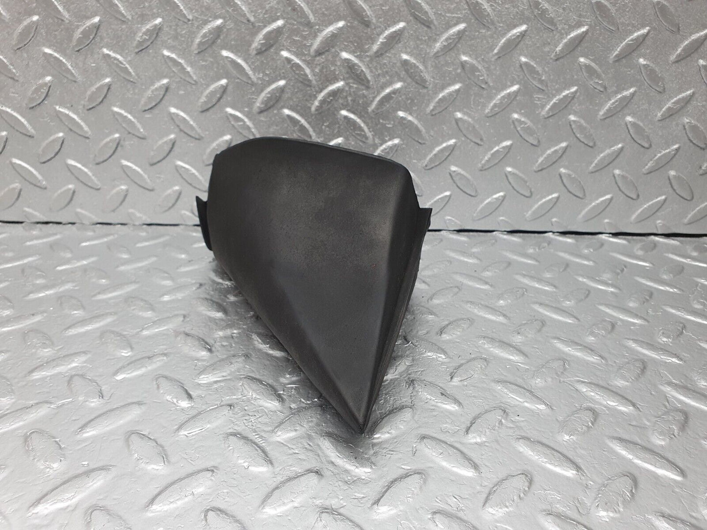 43696 Mercedes-Benz C126 380SEC Coupe Wing Mirror Rubber Seal Cover Left 1268110395 1268111161