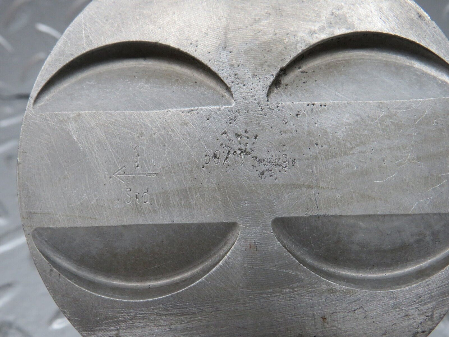 0004 Mercedes-Benz W116 350SE Piston With Connecting Rod 92.00 mm