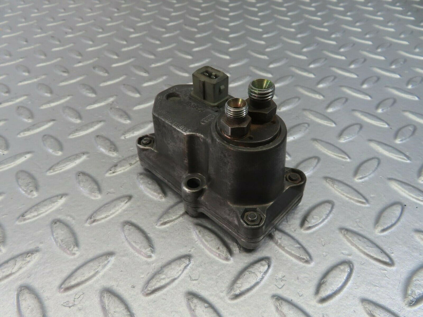 10790 Mercedes-Benz W123 230E Warm Up Regulator 0438140065