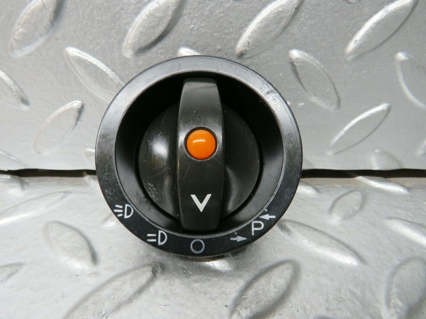 23802 Mercedes-Benz C107 450SLC Coupe Headlight Switch Black Collar And Knob