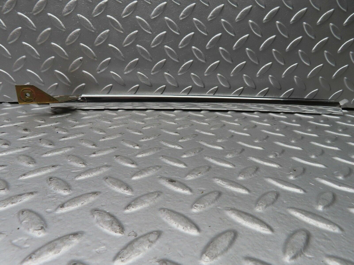 21575 Mercedes-Benz W126 300SE Rear Left Door Chrome Window Channel