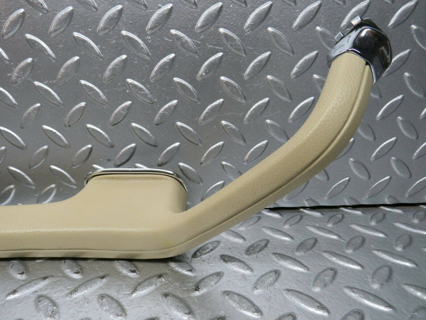 23441 Mercedes-Benz W114 280E Rear Left Interior Door Handle Cream