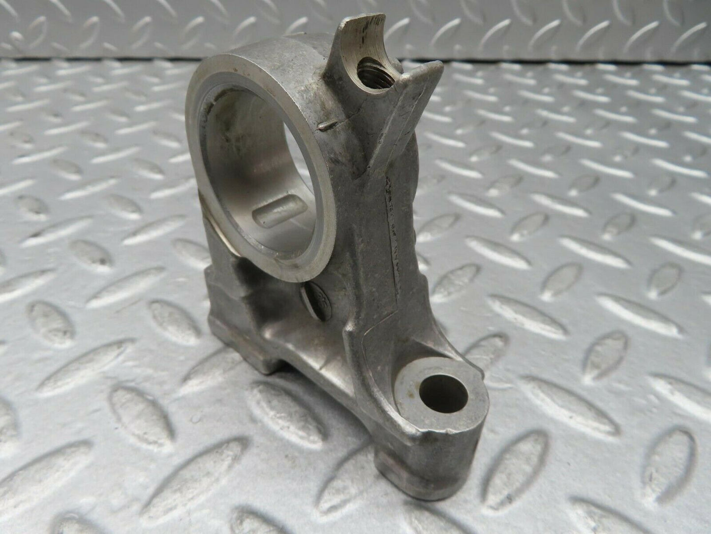 16714 Mercedes-Benz C107 380SLC Camshaft Tower Bearing 1160513610