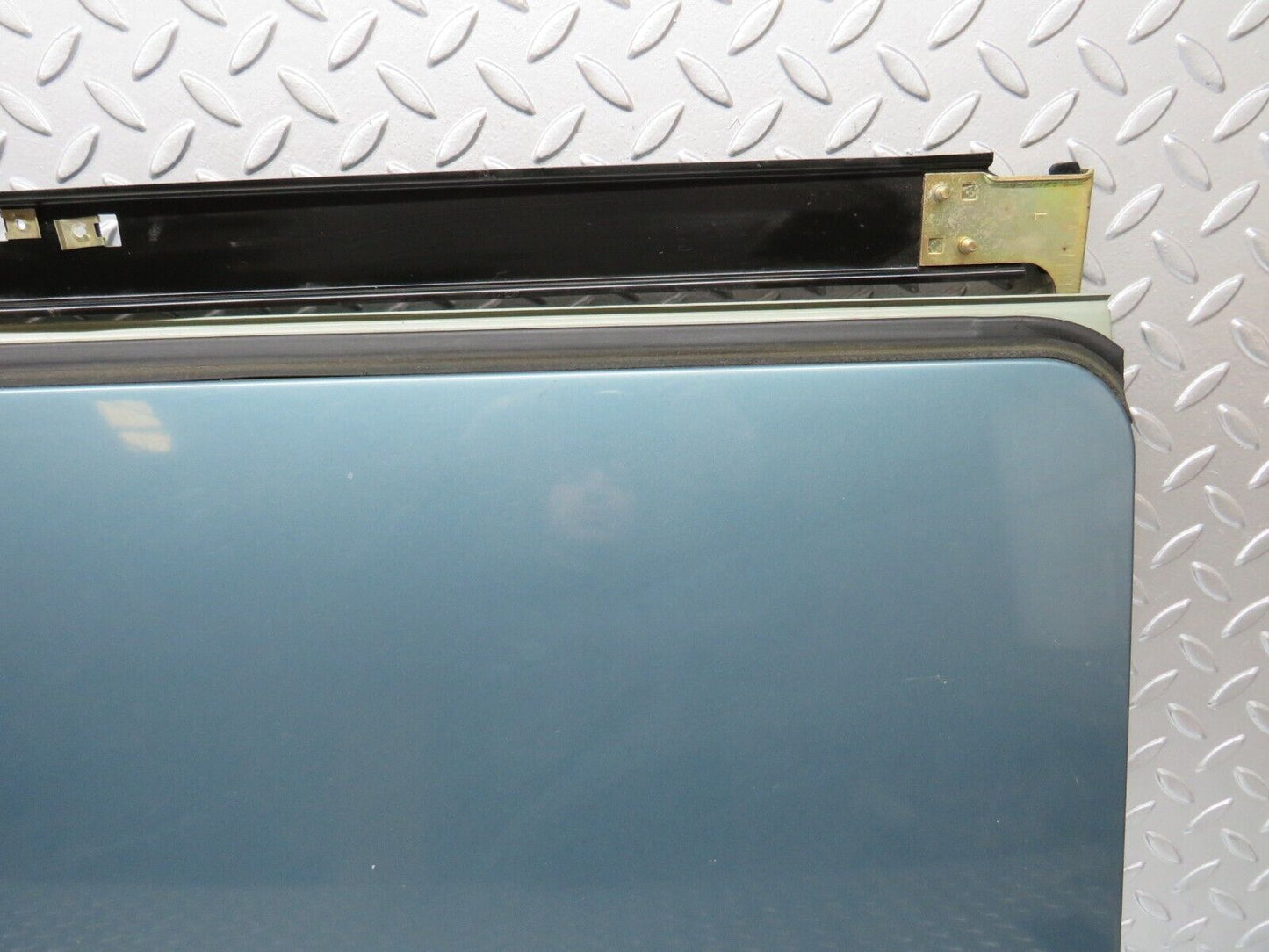 30797 Mercedes-Benz W201 190E Sunroof Panel