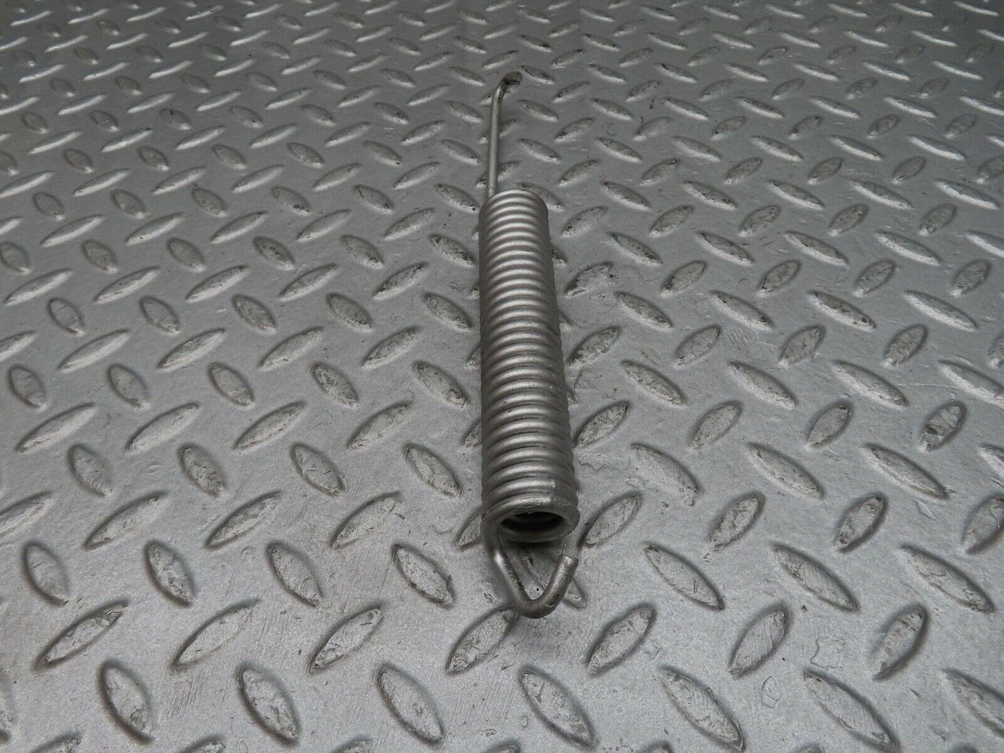 12293 Mercedes-Benz W108 280SE 3.5 Bonnet Hinge Spring