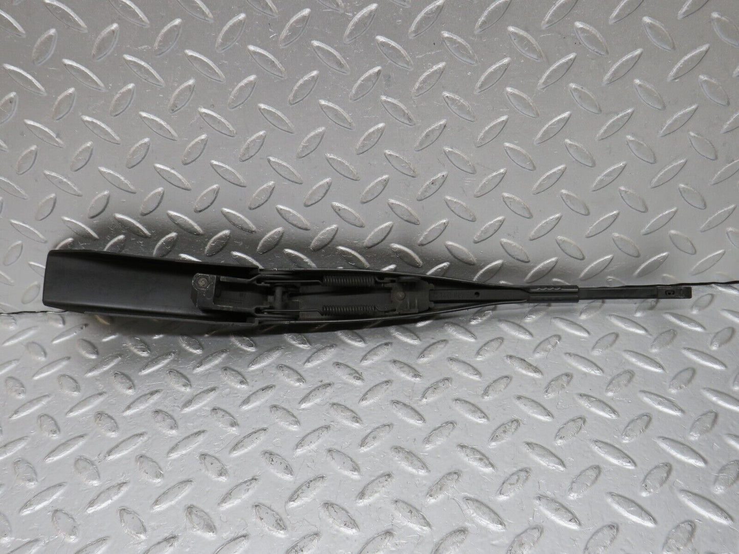 35306 Mercedes-Benz W140 Wiper Arm Right Bosch