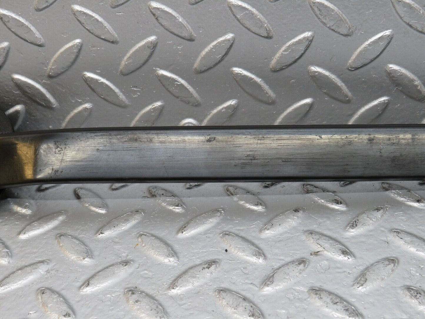 33891 Mercedes-Benz C123 230CE Coupe Front Right Seat Belt Runner 1239192620