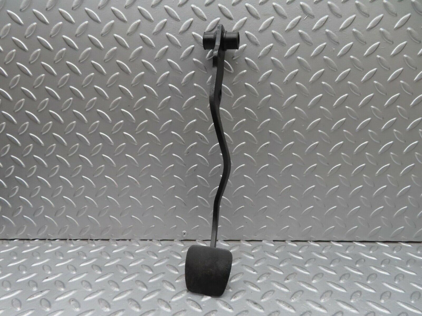 12442 Mercedes-Benz W108 280SE 3.5 Brake Pedal