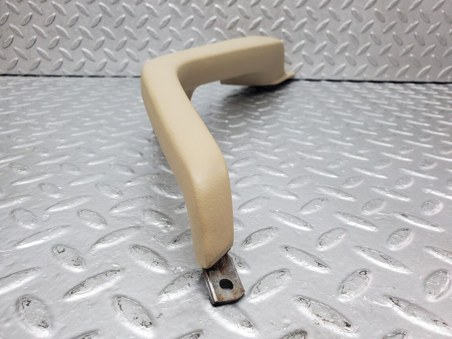 45614 Mercedes-Benz W126 420SE Rear Left Interior Door Handle Beige 1269701101