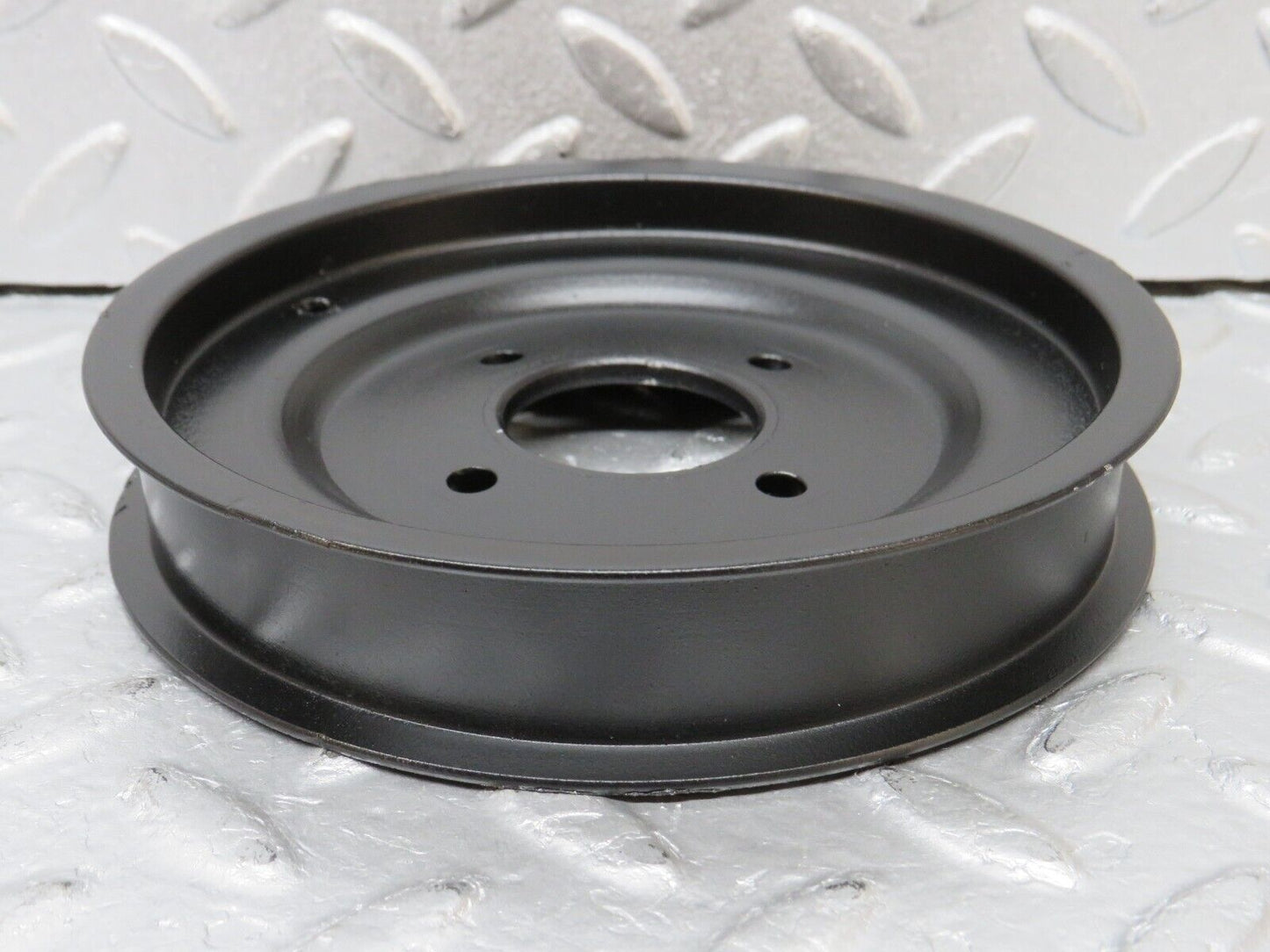 38922 Mercedes-Benz W201 190E Engine Cooling Fan Pulley 1032050310