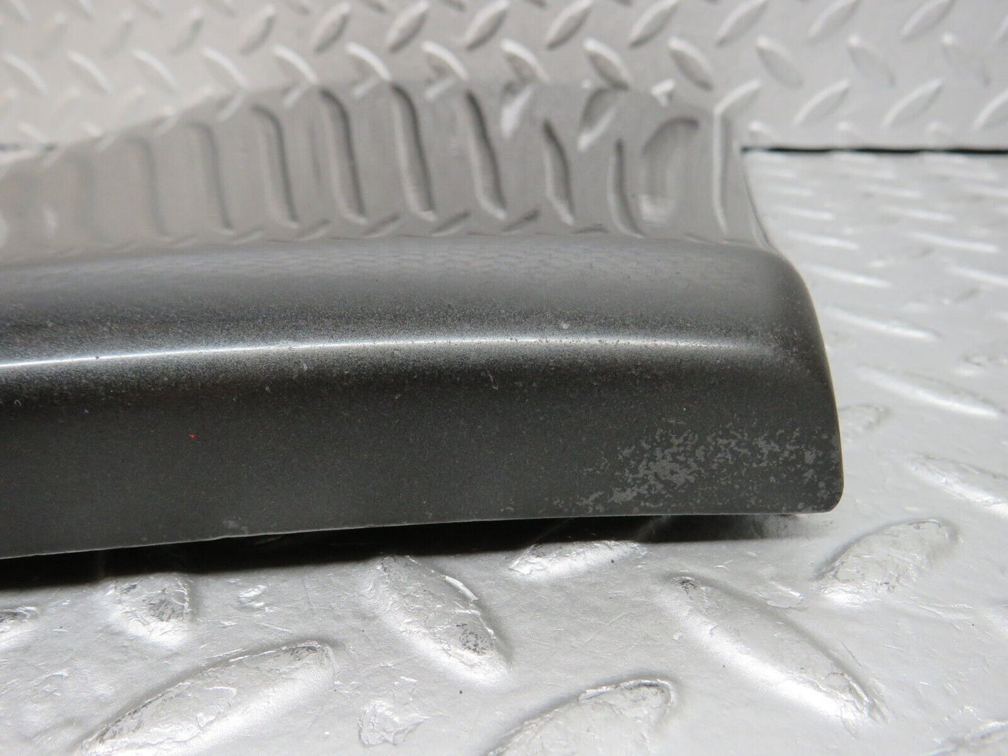 37832 Mercedes-Benz A124 320E Cabriolet Front Left Fender Moulding Trim 1246903540