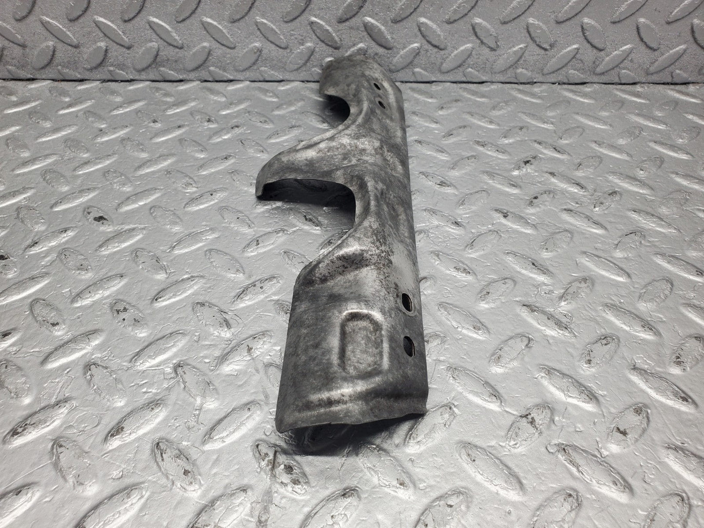 W126 Coupe exhaust manifold heat shield used OEM